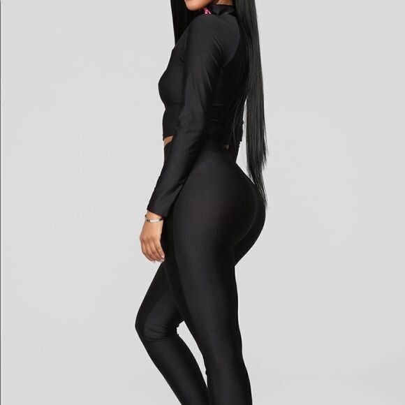 Keep Breathin Lounge Set - Black- NWOT - Picture 3 of 7
